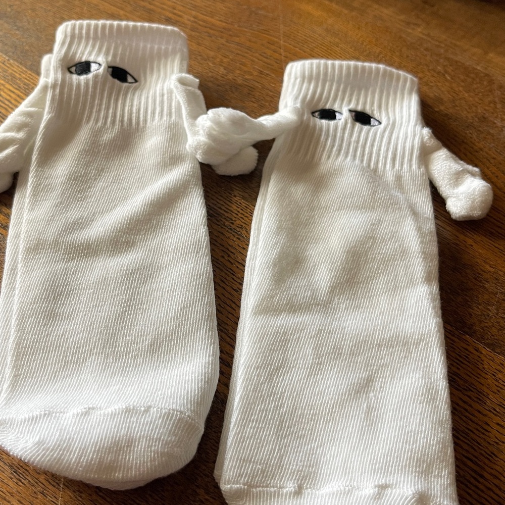 2 Pair Children’s White Handholding Socks with Eye Design NWOT